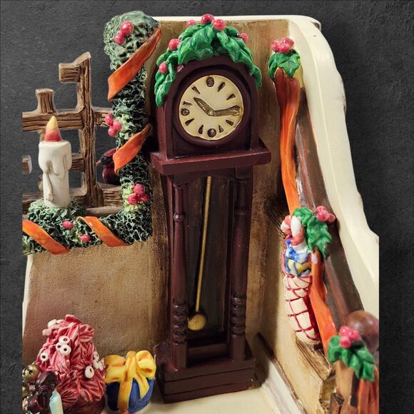 Goebel Hummel HUM 2106 Christmas Time Musikfest Music Box Plays Joy to the World - Picture 10 of 14
